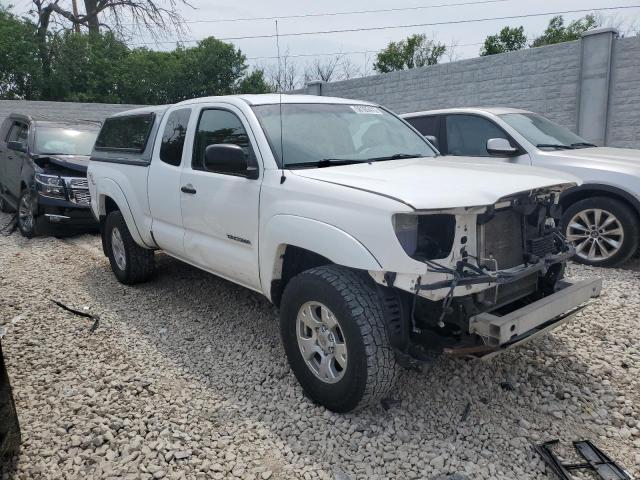 5TEUU42N17Z450000 - 2007 TOYOTA TACOMA ACCESS CAB თეთრი ფოტო 4