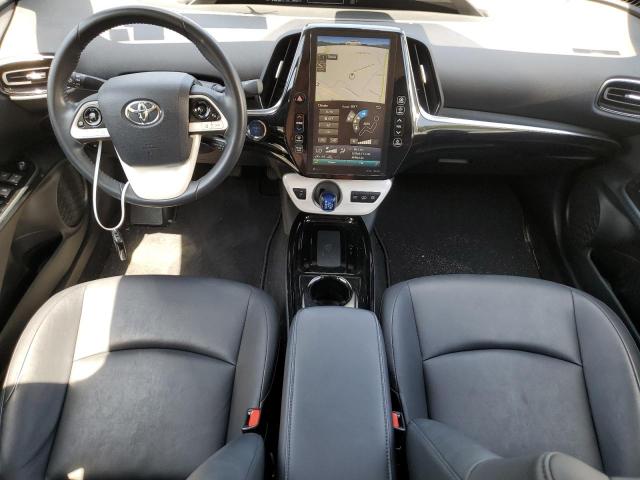 JTDKARFP6J3097039 - 2018 TOYOTA PRIUS PRIM 奶油色 照片 8