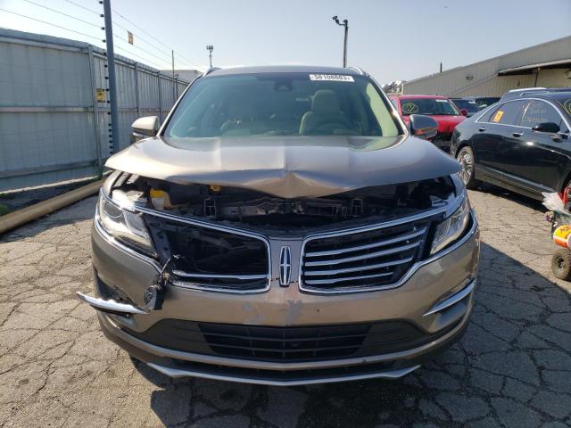 5LMCJ3D92HUL54264 - 2017 LINCOLN MKC RESERVE TAN photo 5