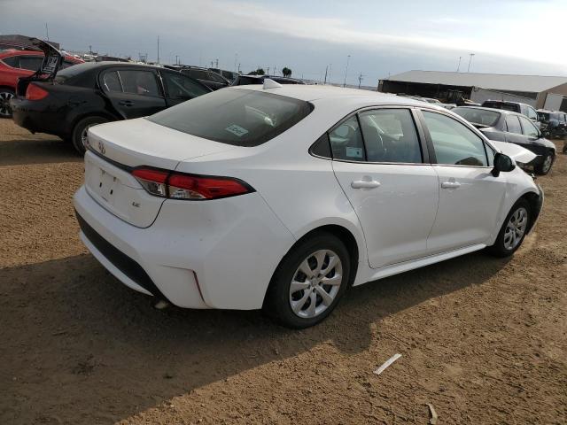 5YFEPMAE5MP244824 - 2021 TOYOTA COROLLA LE WHITE photo 3