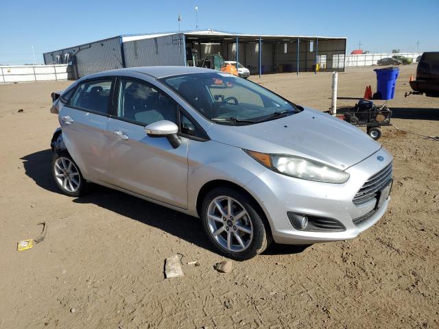 3FADP4BJ8FM167180 - 2015 FORD FIESTA SE SILVER photo 4