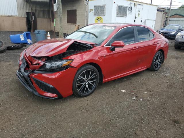 4T1T11BK3PU077779 - 2023 TOYOTA CAMRY SE NIGHT SHADE RED photo 1