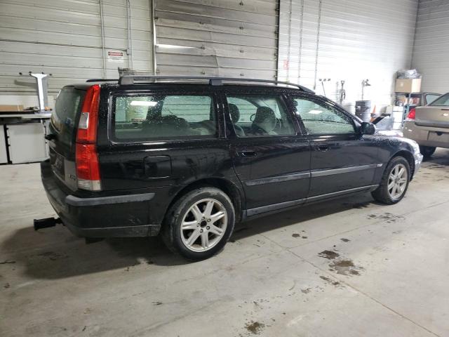 YV1SW61R122212057 - 2002 VOLVO V70 BLACK photo 3