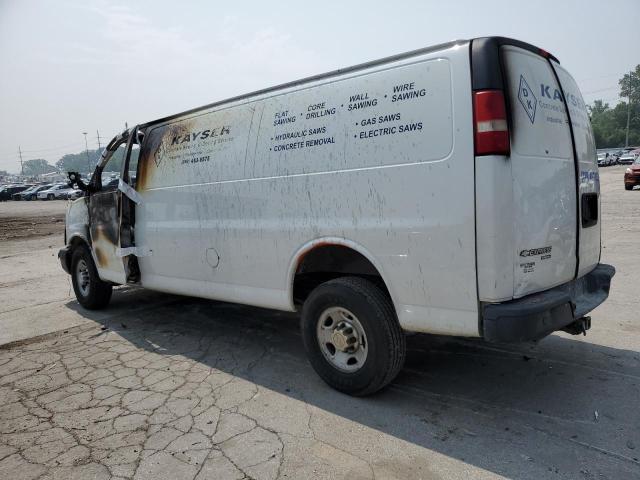 1GCZGUCGXF1123018 - 2015 CHEVROLET EXPRESS G3 WHITE photo 2