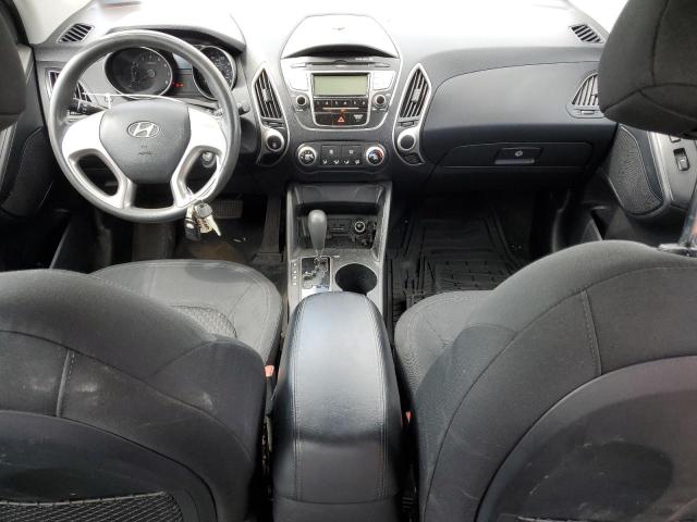 KM8JT3AB9BU121226 - 2011 HYUNDAI TUCSON GL SILVER photo 8