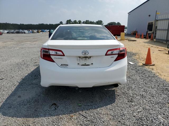 4T1BF1FK0DU646574 - 2013 TOYOTA CAMRY L WHITE photo 6