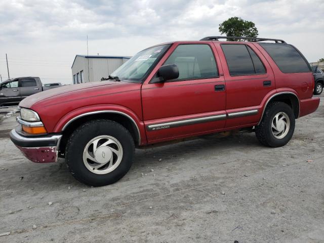 1GNDT13W412230359 - 2001 CHEVROLET BLAZER MAROON photo 1