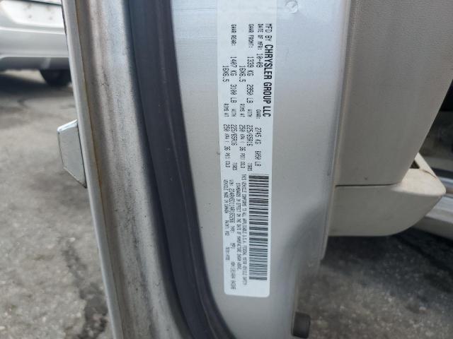 2D4RN5D11AR165266 - 2010 DODGE GRAND CARA SXT SILVER photo 13