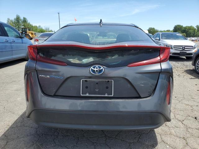 JTDKARFP5H3035688 - 2017 TOYOTA PRIUS PRIM GRAY photo 6