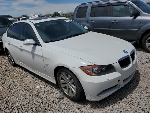 WBAVC93517KX58840 - 2007 BMW 328 XI WHITE photo 4