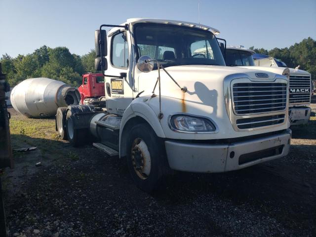 1FUJC5DV4BDAW8789 - 2011 FREIGHTLINER M2 112 MEDIUM DUTY WHITE photo 1