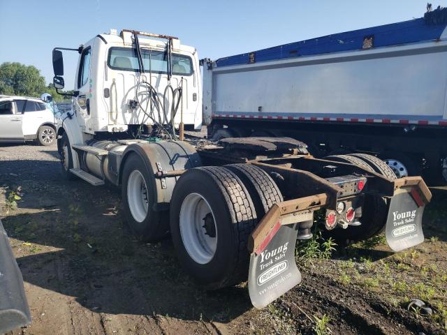 1FUJC5DV4BDAW8789 - 2011 FREIGHTLINER M2 112 MEDIUM DUTY WHITE photo 3