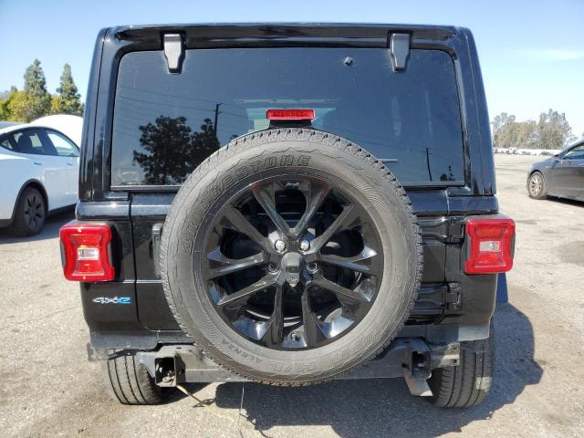 1C4JJXP63MW773410 - 2021 JEEP WRANGLER U SAHARA 4XE BLACK photo 6