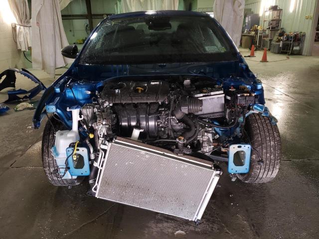 3KPF54AD4NE493183 - 2022 KIA FORTE GT LINE BLUE photo 5