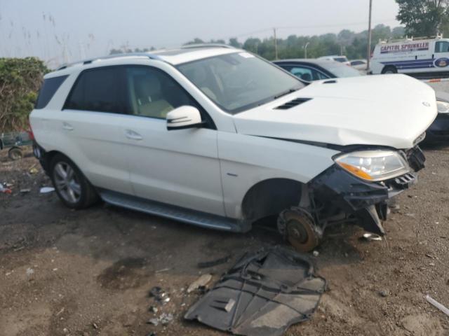 4JGDA5HB1CA025453 - 2012 MERCEDES-BENZ ML 350 4MATIC WHITE photo 4
