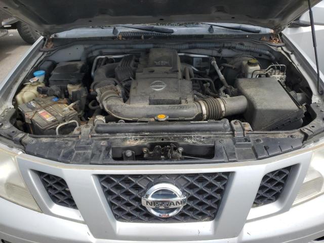 1N6AD0EV2AC414777 - 2010 NISSAN FRONTIER CREW CAB SE SILVER photo 11