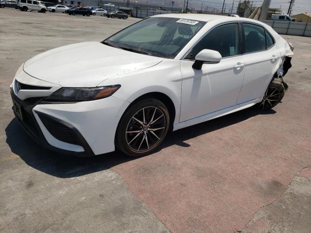4T1G11AK7PU123150 - 2023 TOYOTA CAMRY SE NIGHT SHADE WHITE photo 1