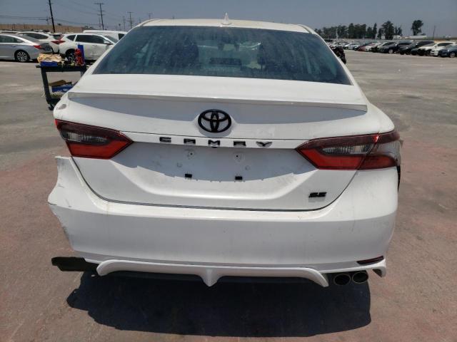 4T1G11AK7PU123150 - 2023 TOYOTA CAMRY SE NIGHT SHADE WHITE photo 6