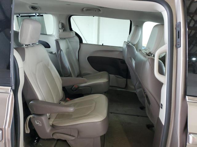2C4RC1BG6HR535432 - 2017 CHRYSLER PACIFICA TOURING L TAN photo 11