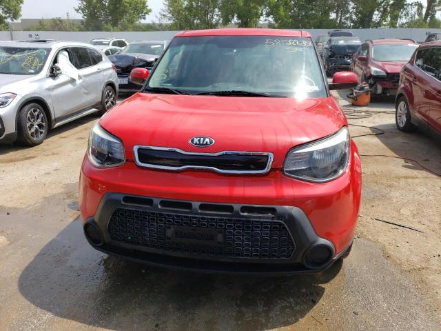 KNDJP3A56F7769579 - 2015 KIA SOUL + RED photo 5