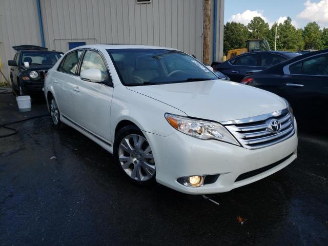 4T1BK3DB8BU382138 - 2011 TOYOTA AVALON BASE WHITE photo 1