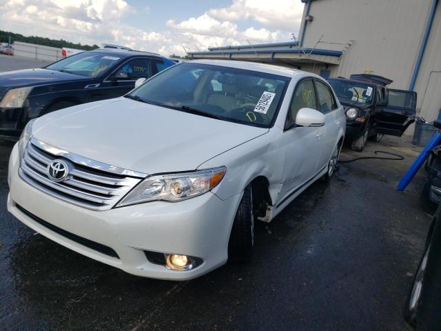 4T1BK3DB8BU382138 - 2011 TOYOTA AVALON BASE WHITE photo 2