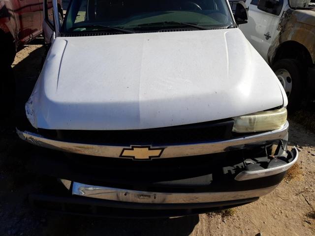 1GCJC33101F173839 - 2001 CHEVROLET SILVERADO C3500 WHITE photo 11