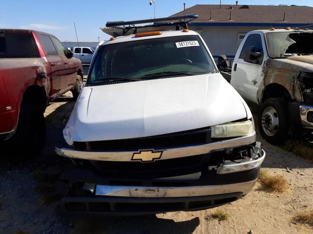 1GCJC33101F173839 - 2001 CHEVROLET SILVERADO C3500 WHITE photo 5