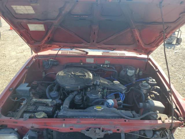 JT4RN56D6F0153278 - 1985 TOYOTA PICKUP XTRACAB RN56 DLX RED photo 11