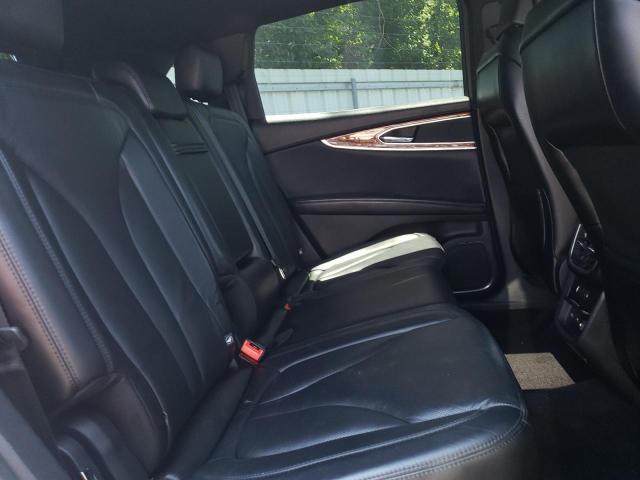 2LMTJ6LR2GBL86663 - 2016 LINCOLN MKX RESERVE Սպիտակ լուսանկար 11