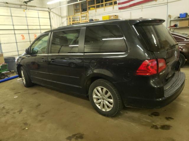 2C4RVABG9CR240439 - 2012 VOLKSWAGEN ROUTAN SE BLACK photo 2