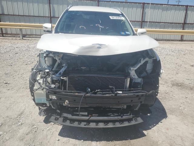 KNMAT2MT2GP658349 - 2016 NISSAN ROGUE S WHITE photo 5