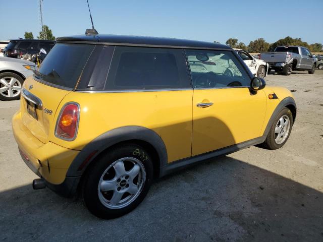 WMWMF33558TT61465 - 2008 MINI COOPER YELLOW photo 3