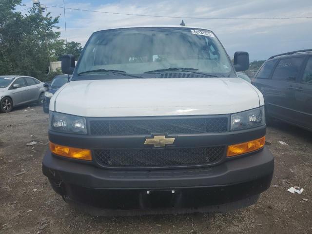 1GAZGNFPXN1286714 - 2022 CHEVROLET EXPRESS G3 LS WHITE photo 5