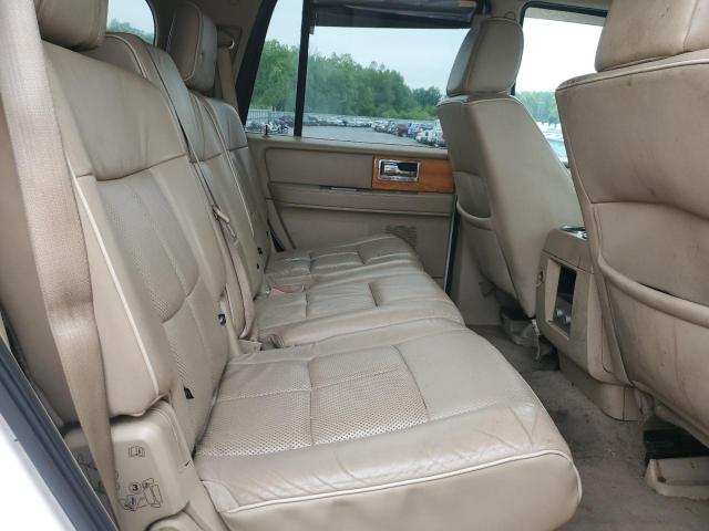 5LMFU28528LJ17107 - 2008 LINCOLN NAVIGATOR CREAM photo 11