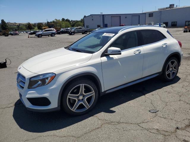 2015 MERCEDES-BENZ GLA 250, null