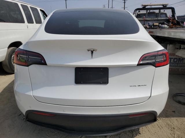 5YJYGDEE9LF056695 - 2020 TESLA MODEL Y WHITE photo 6