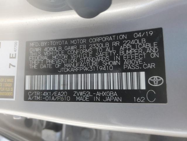 JTDKARFP9K3119410 - 2019 TOYOTA PRIUS PRIM 银色 照片 12