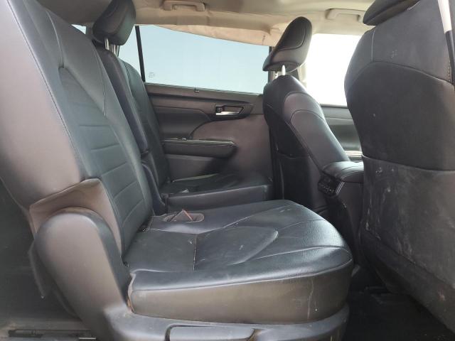 5TDHZRBH6LS046143 - 2020 TOYOTA HIGHLANDER XLE SILVER photo 11