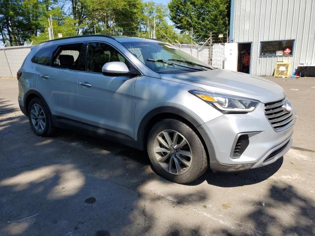 KM8SM4HF3HU198439 - 2017 HYUNDAI SANTA FE SE GRAY photo 4