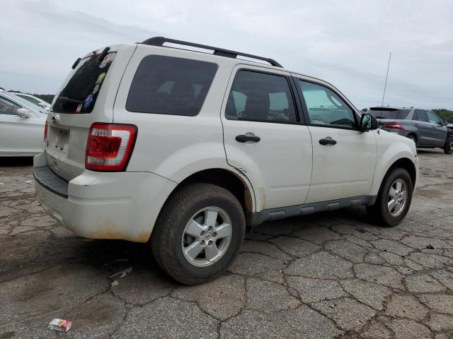 1FMCU0D72BKA31276 - 2011 FORD ESCAPE XLT WHITE photo 3