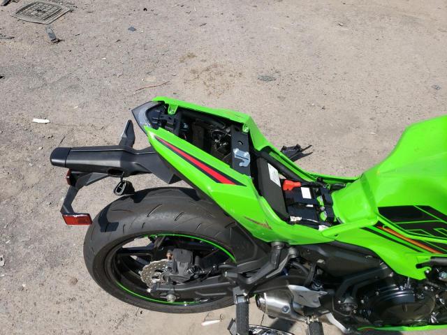 ML5EXER12PDA89967 - 2023 KAWASAKI EX650 R GREEN photo 6