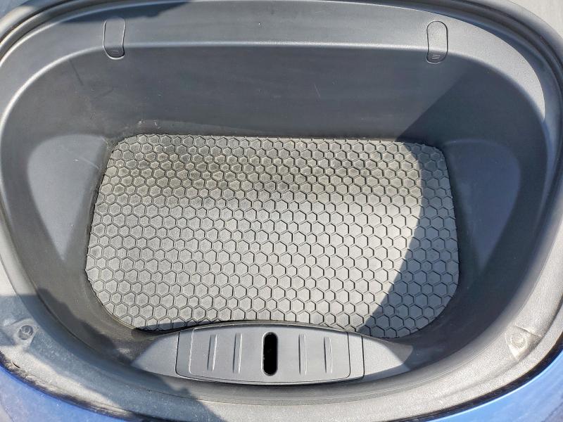 5YJ3E1EA0JF050406 - 2018 TESLA MODEL 3 BLUE photo 11