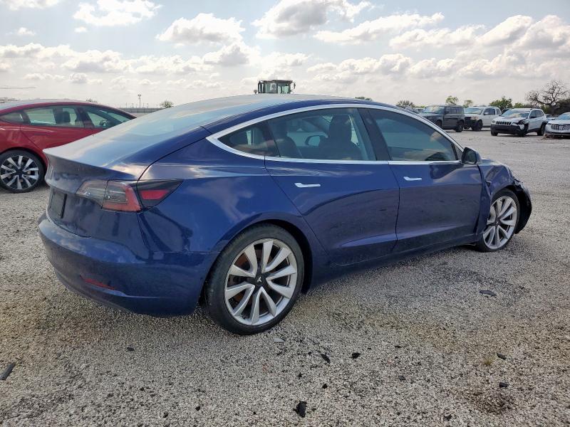 5YJ3E1EA0JF050406 - 2018 TESLA MODEL 3 BLUE photo 3