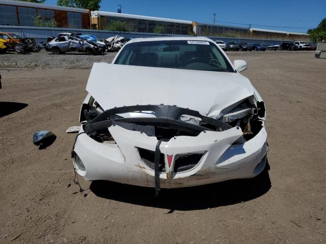 2G2WS522641205417 - 2004 PONTIAC GRAND PRIX GT2 თეთრი ფოტო 5