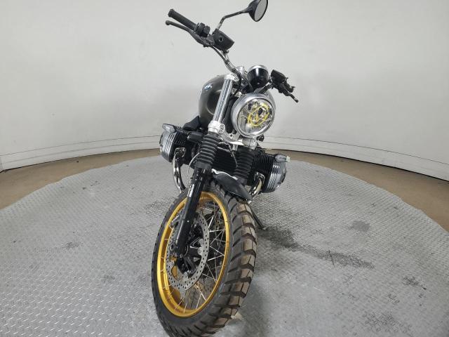 WB10L7305P6G42958 - 2023 BMW R NINE T SCRAMBLER BLACK photo 2