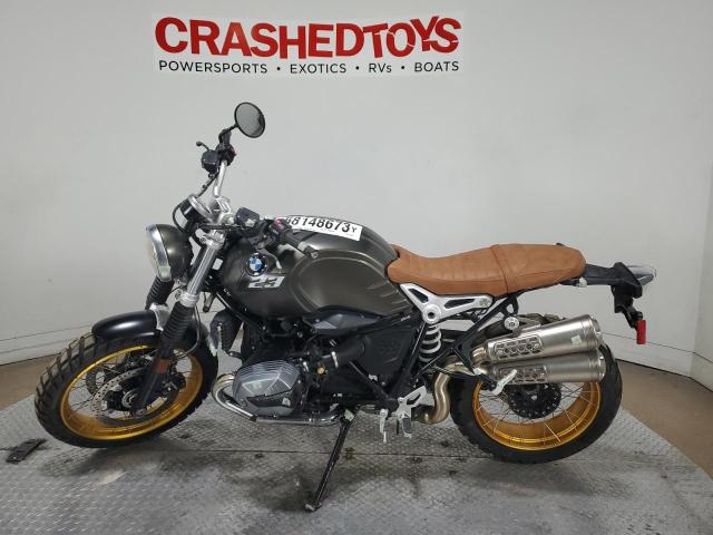WB10L7305P6G42958 - 2023 BMW R NINE T SCRAMBLER BLACK photo 3