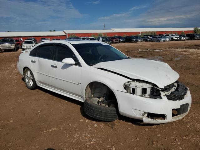 2G1WC5E37G1143746 - 2016 CHEVROLET IMPALA LIM LTZ WHITE photo 4