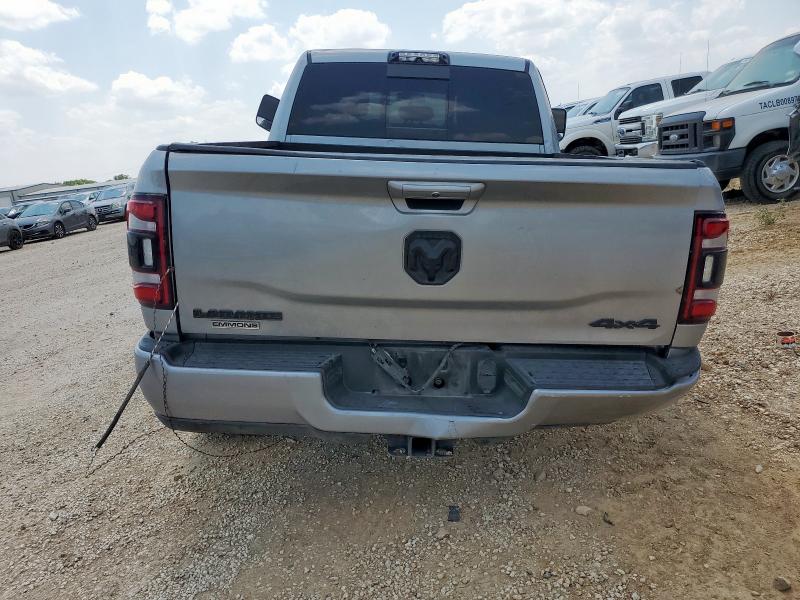 3C6UR5FJ6KG714564 - 2019 RAM 2500 LARAMIE Silber Foto 6