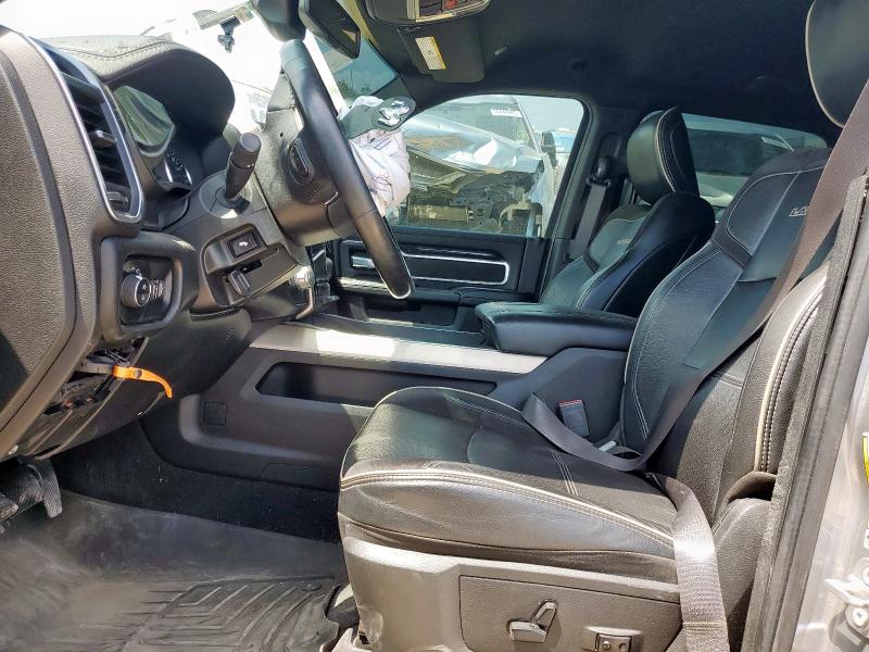 3C6UR5FJ6KG714564 - 2019 RAM 2500 LARAMIE Silber Foto 7